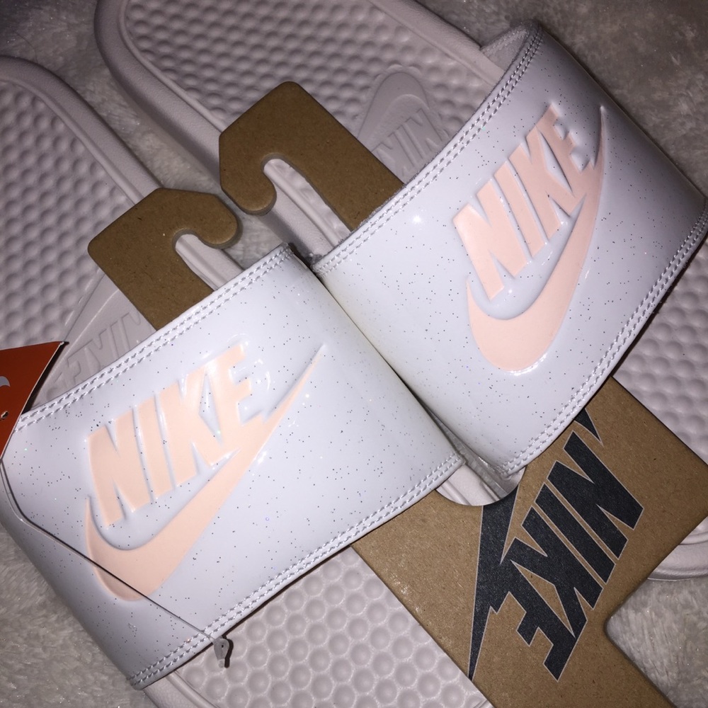 Nike slides